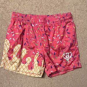 Men's Pink Ice Cream Pattern Athletic Shorts